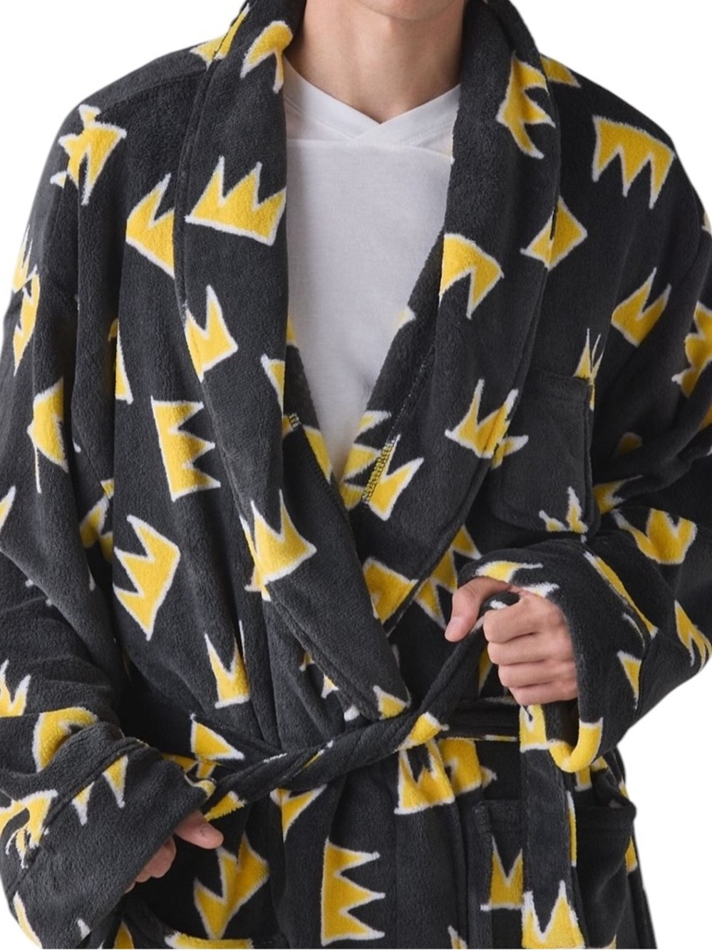 UO x BASQUIAT Crown Allover Pattern Plush Robe One Size Art Lounge - Picture 4 of 4